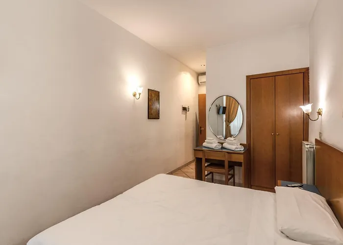 Hotel Pomezia Roma